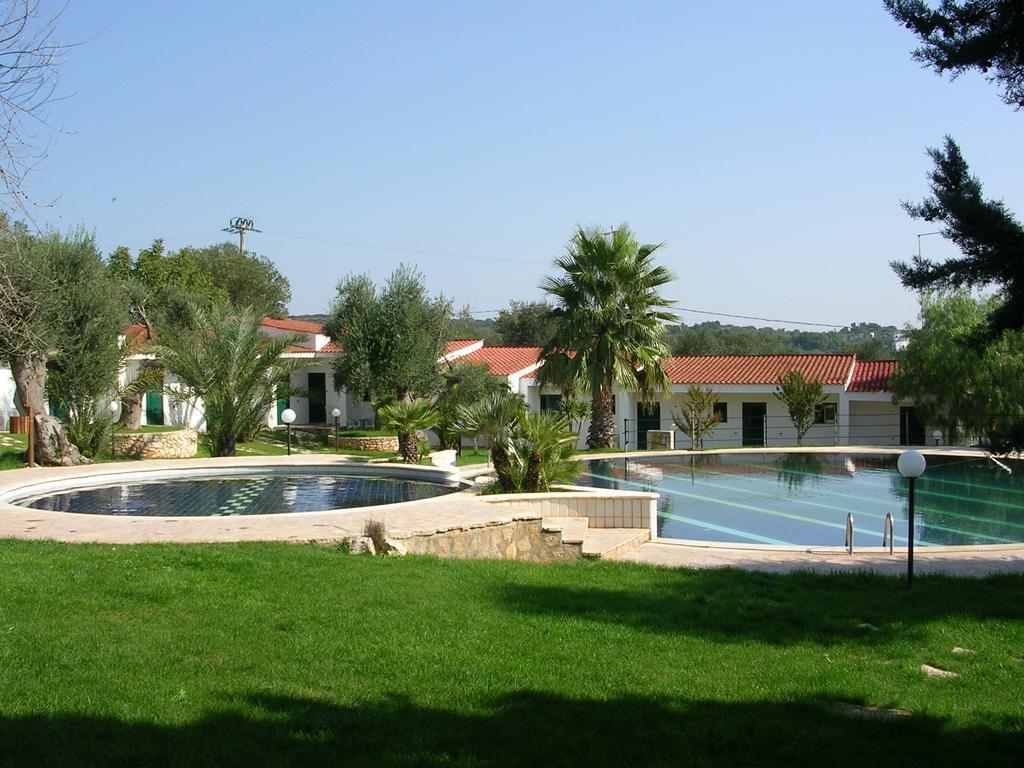 Citta Bianca Country Resort Ostuni Exteriör bild