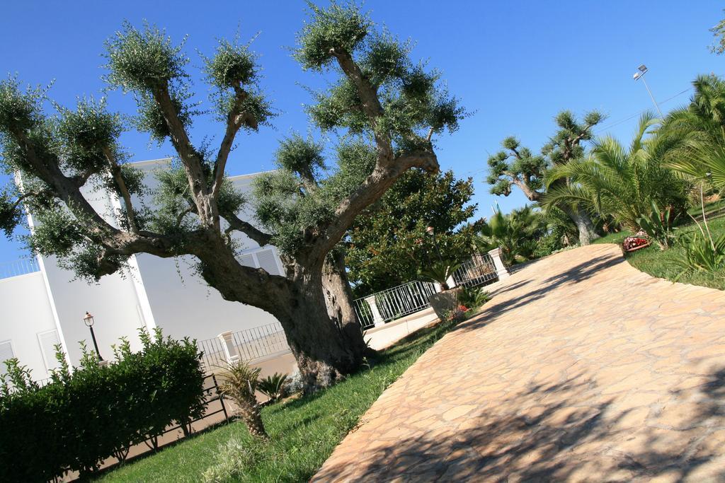 Citta Bianca Country Resort Ostuni Exteriör bild
